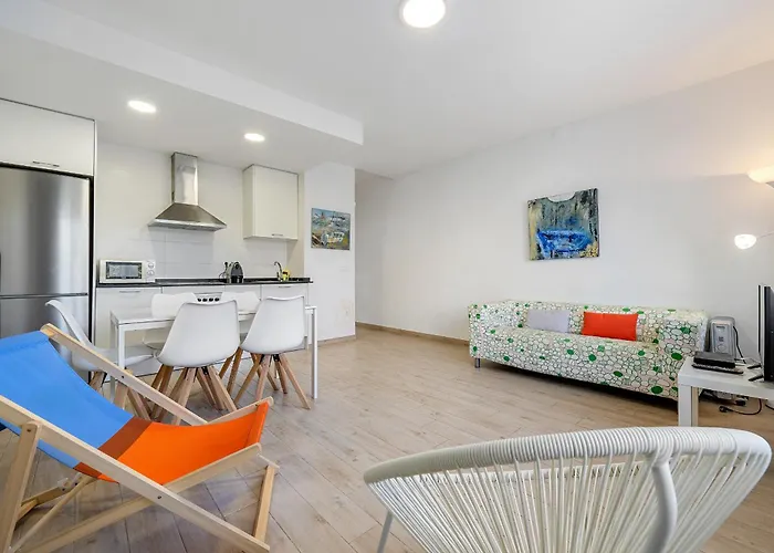 Hauzify I Apartament Diana